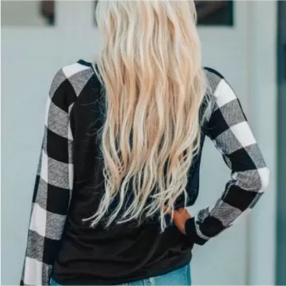 Women's plaid and sequin long sleeve tee - Picture 6 of 7